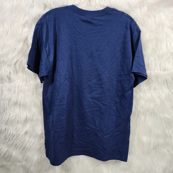 Hanes NWOT Navy Blue Cat Graphic American flag print TShirt woman's size medium - Picture 3 of 8